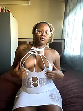 Snapshot of houseforsex chatting on 22, 10, 2025 houseforsex online show from 22, 10, 2025