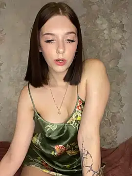 MiaMrazz online show from 22, 10, 2025