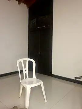 Snapshot of CAROLINNAGOMEZ chatting on 11, 10, 2025 CAROLINNAGOMEZ online show from 11, 10, 2025