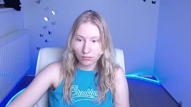 Elizabeth Kissa online show from 21, 9, 2025