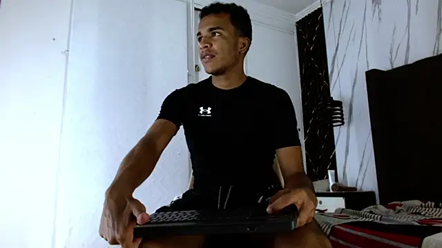 aston xvera online show from 14, 10, 2025