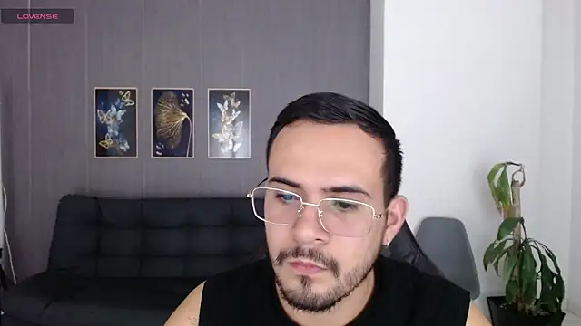 Arontrey21 online show from 14, 9, 2025