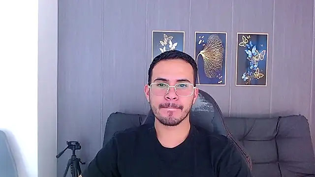 Arontrey21 online show from 26, 9, 2025