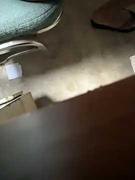 Snapshot of ApexO45 chatting on 26, 10, 2025 ApexO45 online show from 26, 10, 2025