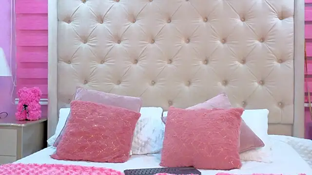 cherry canndy  online show from 7, 11, 2025