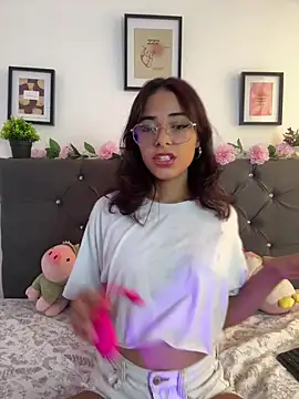 Im Lyan online show from 14, 11, 2025