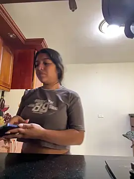 Snapshot of _Chloe_Smith chatting on 5, 3, 2026 Chloe Smith online show from 5, 3, 2026