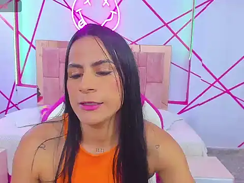 charlotthe ee online show from 11, 11, 2025