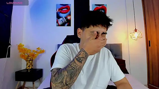 Nicolas James Sc online show from 29, 9, 2025