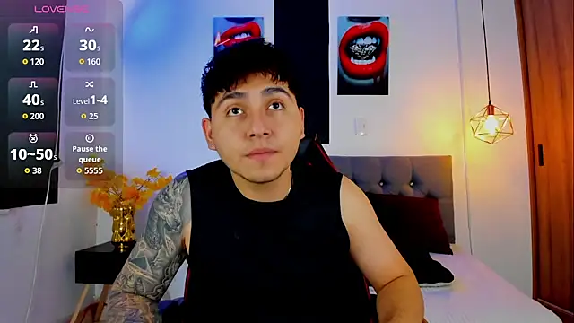 Nicolas James Sc online show from 2, 10, 2025