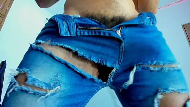 Snapshot of magic_mike_26 chatting on 26, 11, 2025 magic mike 26 online show from 26, 11, 2025