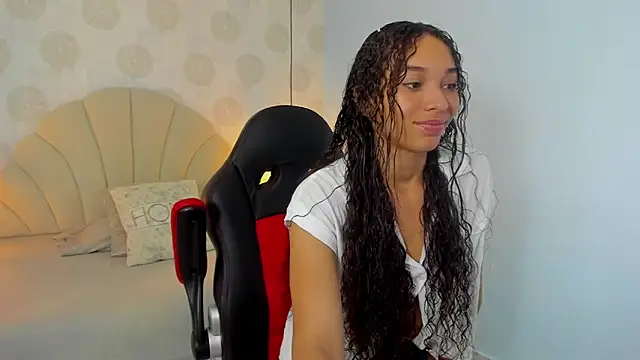 HELEN DAVIS3 online show from 3, 10, 2025