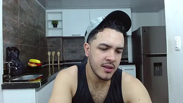 Andrew Lewiss online show from 2, 2, 2026