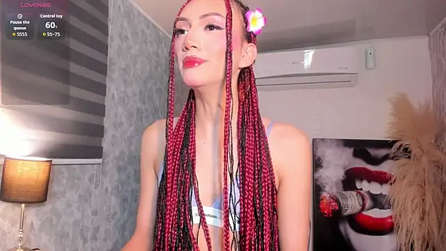 Snapshot of V_suckscock chatting on 18, 11, 2025 V suckscock online show from 18, 11, 2025