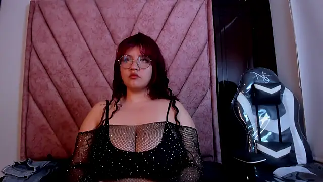 Lilly Ross online show from 20, 9, 2025