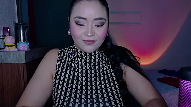 MyHoneyFrida online show from 10, 9, 2025