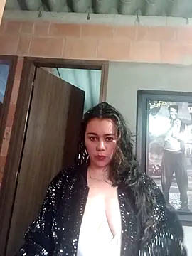 sexy-latina1 online show from 23, 9, 2025