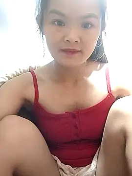 Snapshot of xinhxinhcute chatting on 11, 10, 2025 xinhxinhcute online show from 11, 10, 2025