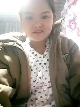 xinhxinhcute online show from 3, 2, 2026