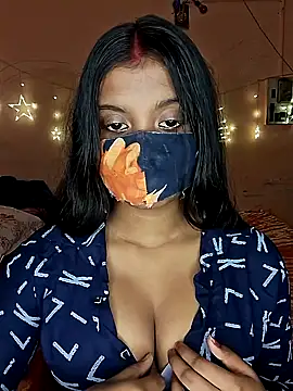 Snapshot of Sonya_89 chatting on 4, 11, 2025 Sonya 89 online show from 4, 11, 2025