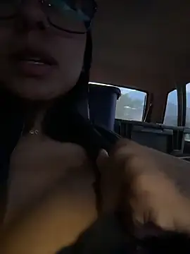 GiorgiaLuxee online show from 8, 11, 2025