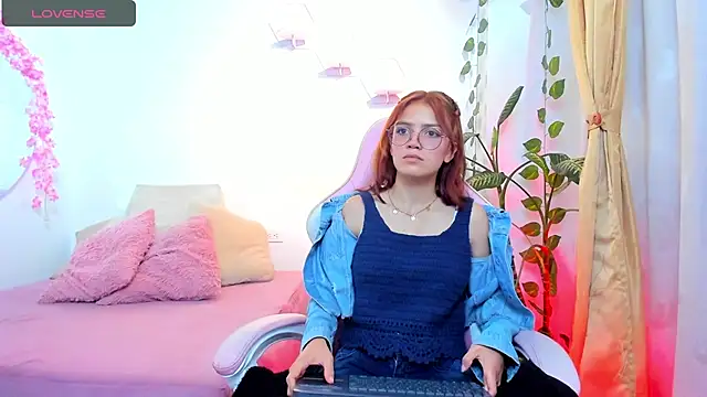 Jade22   online show from 19, 9, 2025
