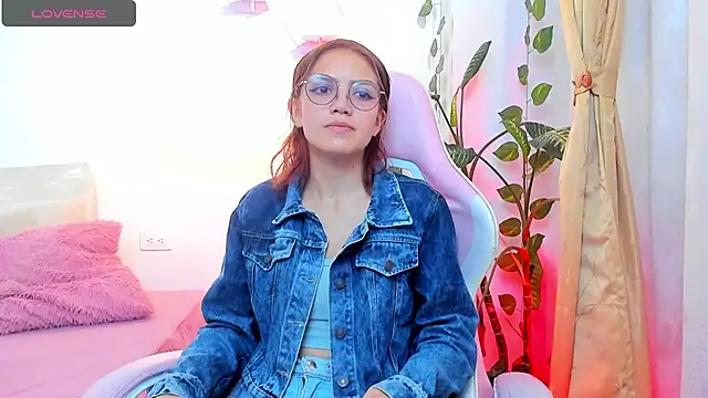 Jade22   online show from 23, 9, 2025