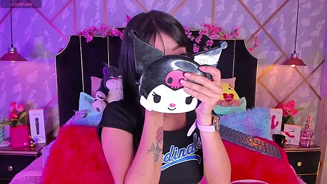 Snapshot of LindaWz_ chatting on 18, 2, 2026 LindaWz online show from 18, 2, 2026