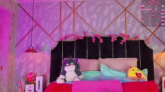 Snapshot of LindaWz_ chatting on 24, 2, 2026 LindaWz online show from 24, 2, 2026