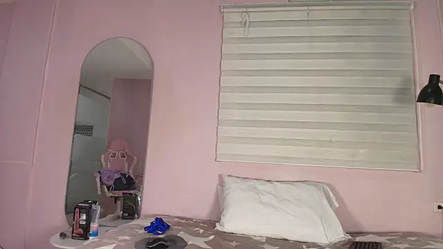 keila hott20 online show from 4, 11, 2025