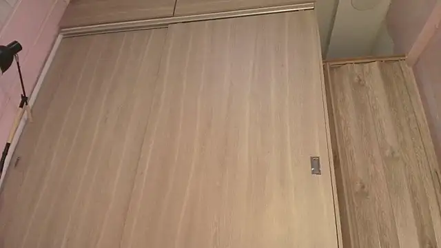 keila hott20 online show from 19, 11, 2025