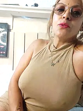 Snapshot of Gatithaaa chatting on 6, 3, 2026 Gatithaaa online show from 6, 3, 2026