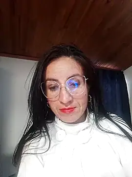 ERIKA  29 online show from 9, 9, 2025