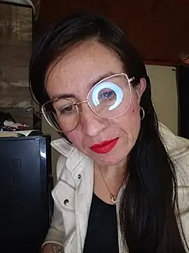 ERIKA  29 online show from 3, 10, 2025