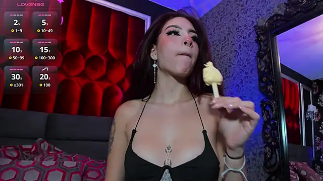 MarieArely online show from 3, 10, 2025
