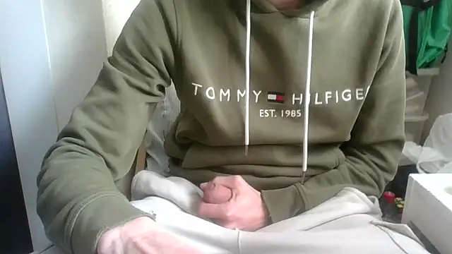 Snapshot of juju78jujuu chatting on 12, 11, 2025 juju78jujuu online show from 12, 11, 2025