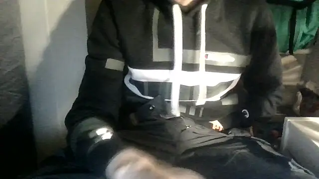 Snapshot of juju78jujuu chatting on 14, 11, 2025 juju78jujuu online show from 14, 11, 2025