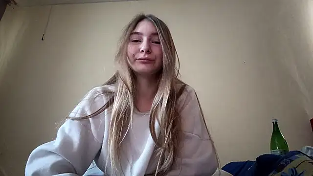 Nymera flare online show from 4, 2, 2026