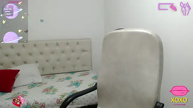 sasha 17  online show from 11, 11, 2025