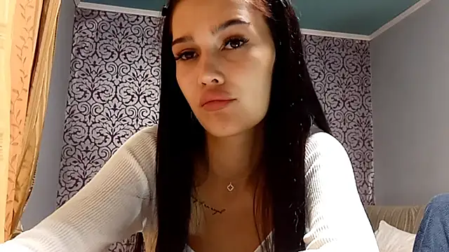 AuraJefcoat online show from 16, 9, 2025