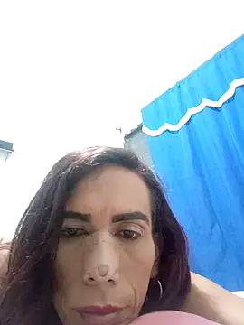 Snapshot of MissDiabla_ chatting on 4, 12, 2025 MissDiabla online show from 4, 12, 2025