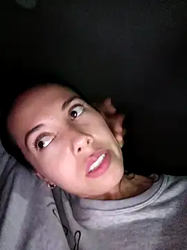 MiaForever1 online show from 27, 10, 2025