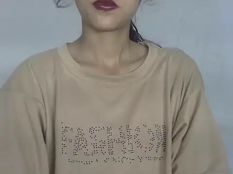 Snapshot of Saniya9B chatting on 24, 10, 2025 Saniya9B online show from 24, 10, 2025
