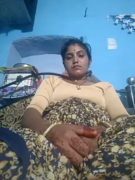 Snapshot of LUCKY_cut chatting on 21, 10, 2025 LUCKY cut online show from 21, 10, 2025