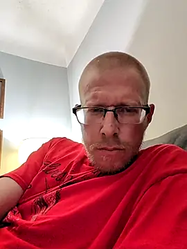 Snapshot of MrLeakyHelmet chatting on 22, 9, 2025 MrLeakyHelmet online show from 22, 9, 2025