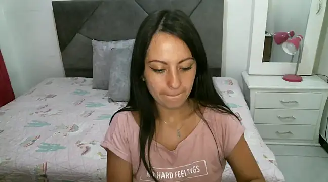 Taylormegan online show from 7, 2, 2025