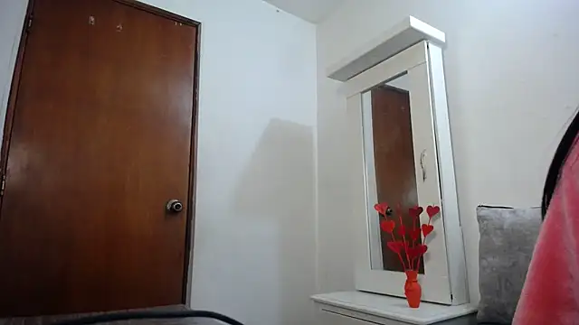 Taylormegan online show from 23, 11, 2025