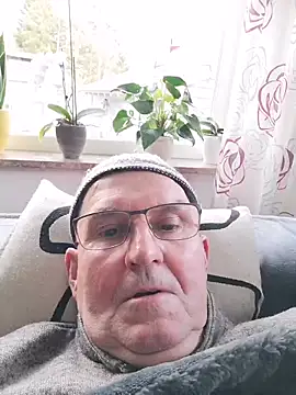 Snapshot of Oldmenhot66 chatting on 28, 2, 2026 Oldmenhot66 online show from 28, 2, 2026