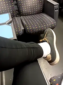 Snapshot of YourBigOne20 chatting on 19, 10, 2025 YourBigOne20 online show from 19, 10, 2025