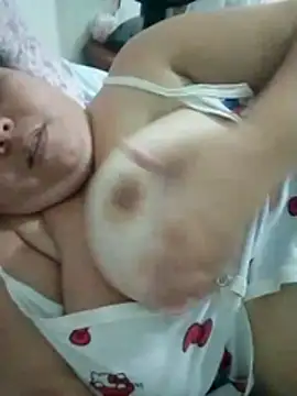 Snapshot of Katherine25 chatting on 21, 3, 2026 Katherine25 online show from 21, 3, 2026